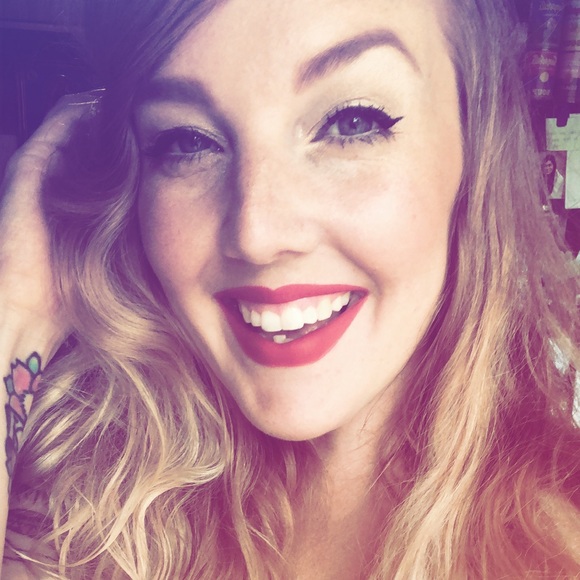 Megan: Fashion Recycler & Posh Ambassador - Picture 4 of 4